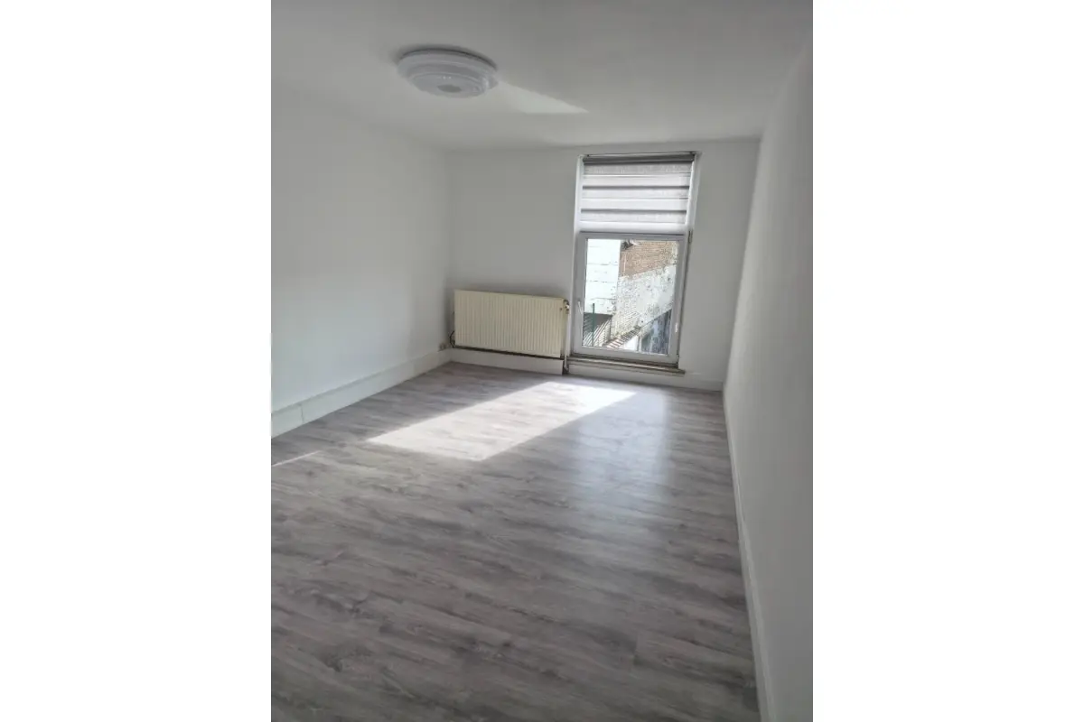 Studio à louer à Vilvorde 1800 750.00€ 0 chambres 24.00m² - Annonce 714538