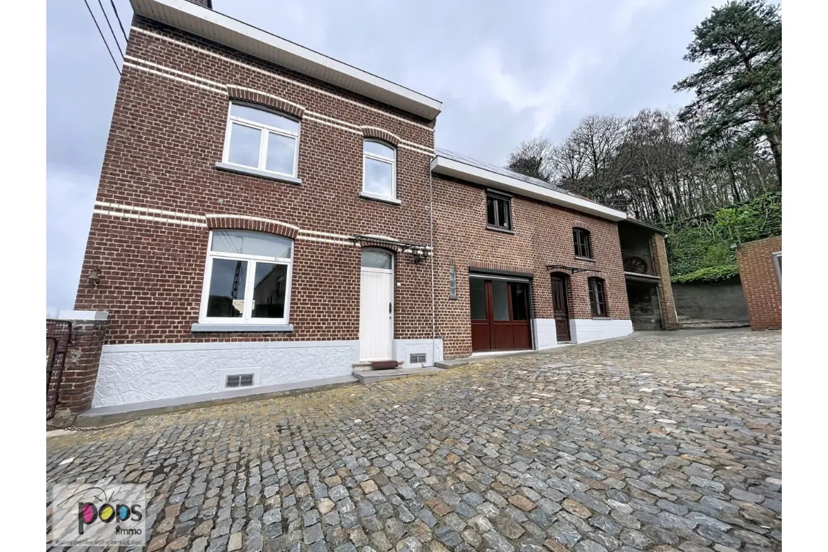 Maison à louer à Grez-Doiceau 1390 1750.00€ 4 chambres 160.00m² - Annonce 715225