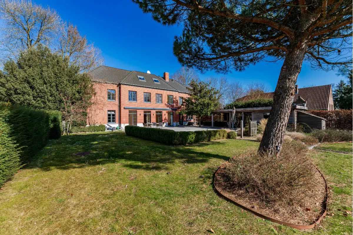 Villa à vendre à Rhode-Saint-Genese 1640 2195000.00€ 6 chambres 507.00m² - Annonce 715149