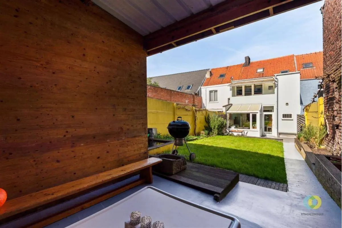 Huis te  koop in Grimbergen 1850 369000.00€ 3 slaapkamers 174.00m² - Zoekertje 716181