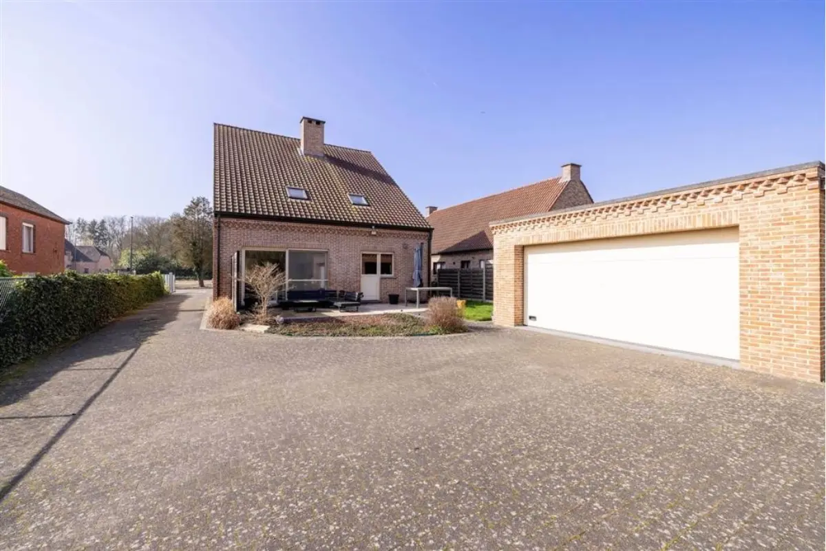 Maison à vendre à Begijnendijk 3130 635000.00€ 5 chambres 259.00m² - Annonce 715914