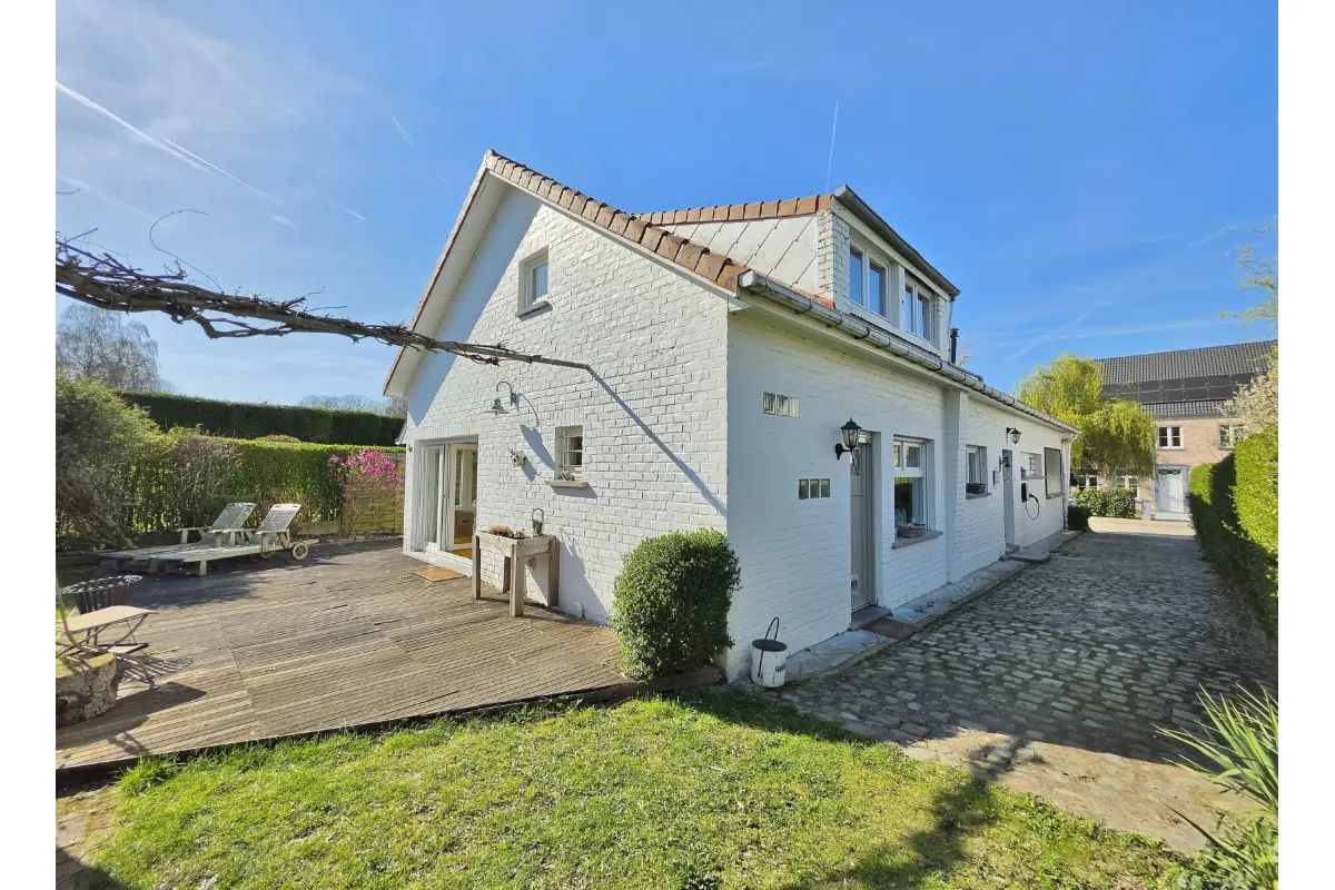 Villa te  huur in Sterrebeek 1933 2500.00€ 3 slaapkamers 186.00m² - Zoekertje 716111