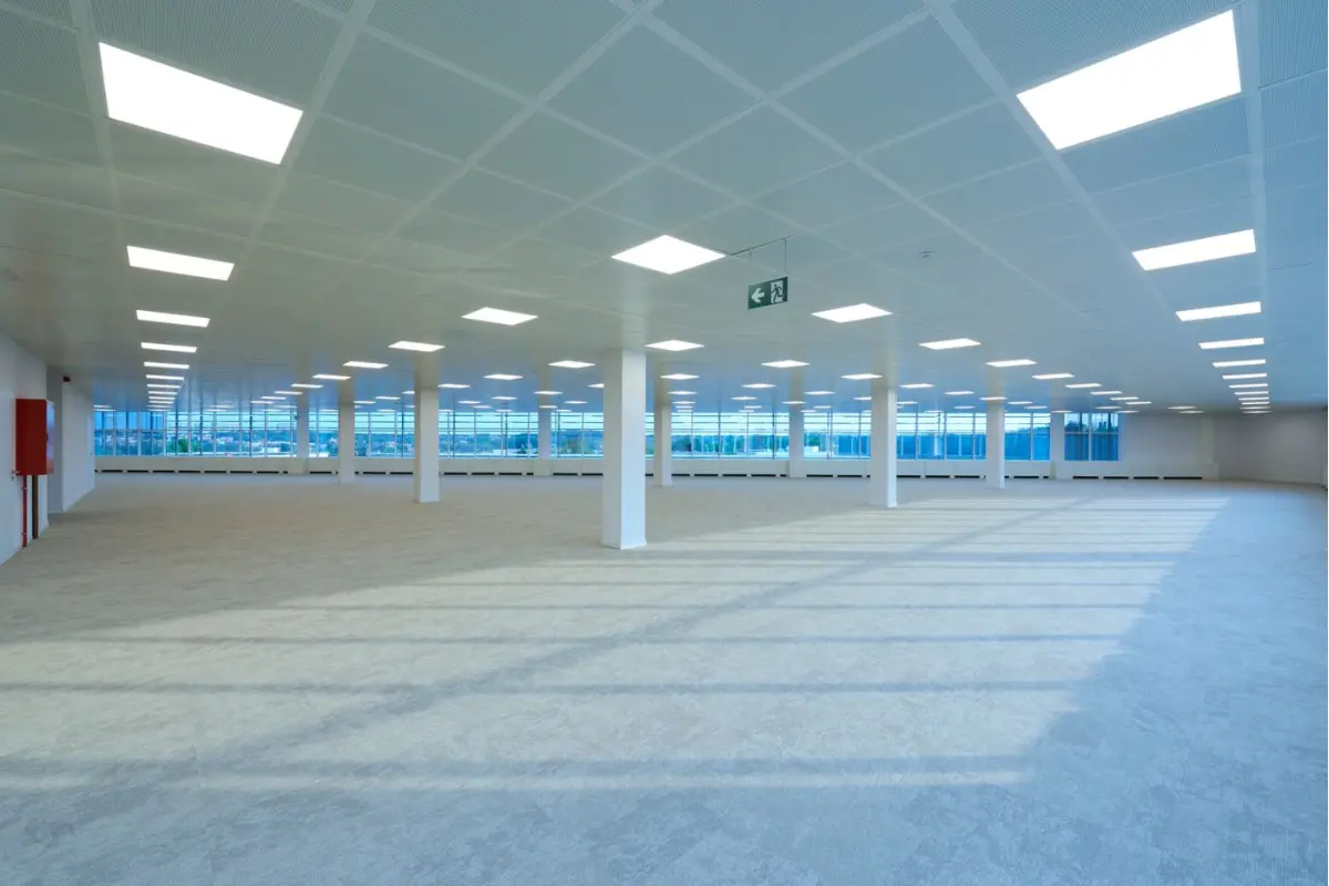 Commerce à louer à Grand-Bigard 1702 26112.00€  chambres 2161.00m² - Annonce 716249