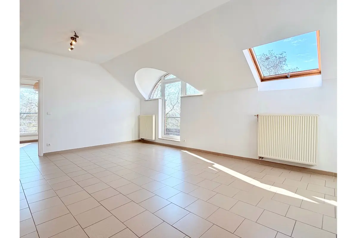 Appartement te  huur in Mont-Saint-Guibert 1435 890.00€ 1 slaapkamers 66.00m² - Zoekertje 717217