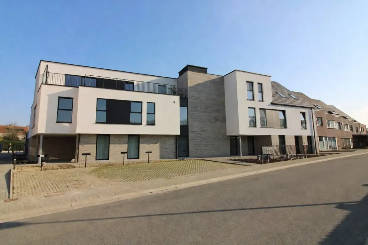 Parking / garage à vendre à Opwijk 1745 10000.00€  chambres m² - Annonce 717121