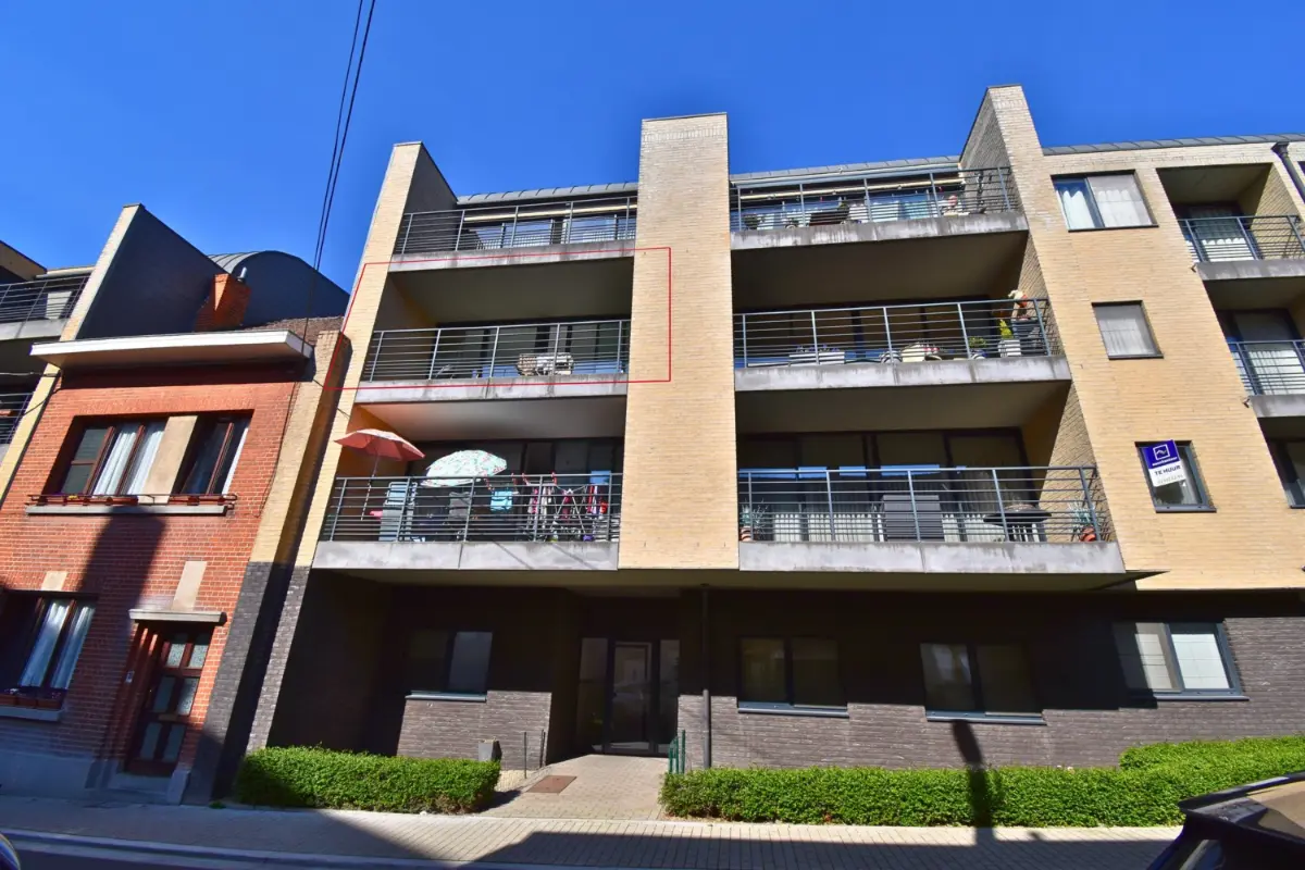 Appartement à  à Halle 1500 975.00€ 2 chambres 92.00m² - Annonce 717945