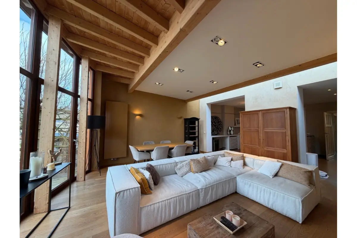 Maison à louer à Limal 1300 2000.00€ 4 chambres 224.00m² - Annonce 717954