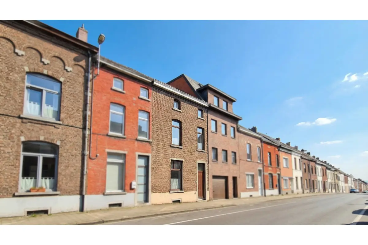 Huis te  koop in Nijvel 1400 255000.00€ 4 slaapkamers 160.00m² - Zoekertje 717159