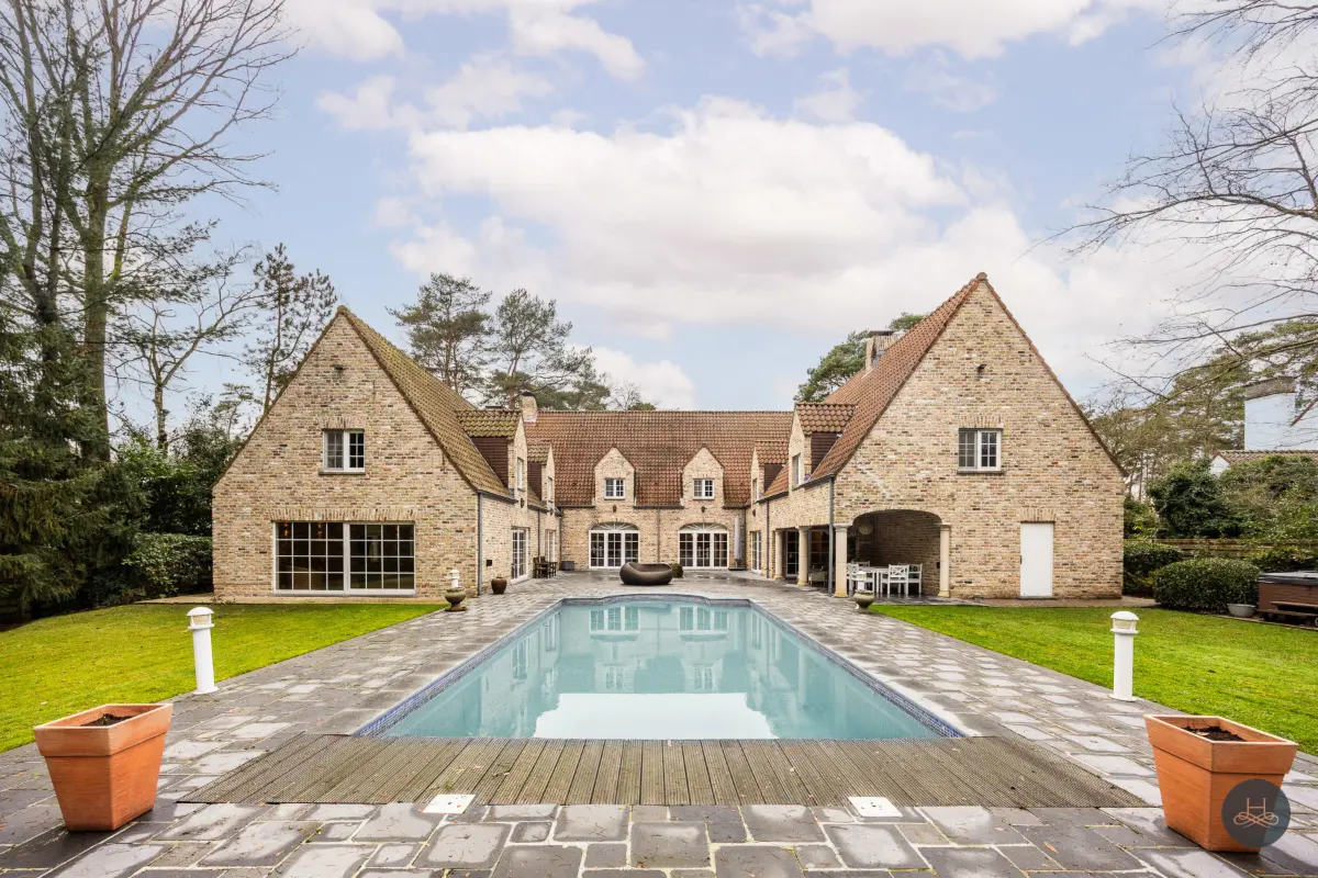 Villa à vendre à Keerbergen 3140 0.00€ 7 chambres 1007.00m² - Annonce 718115