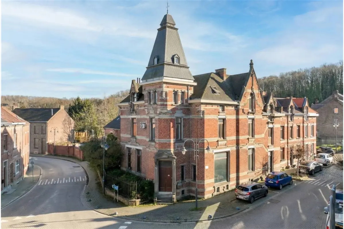 Immeuble mixte à vendre à Rebecq 1430 680000.00€ 22 chambres 550.00m² - Annonce 719981