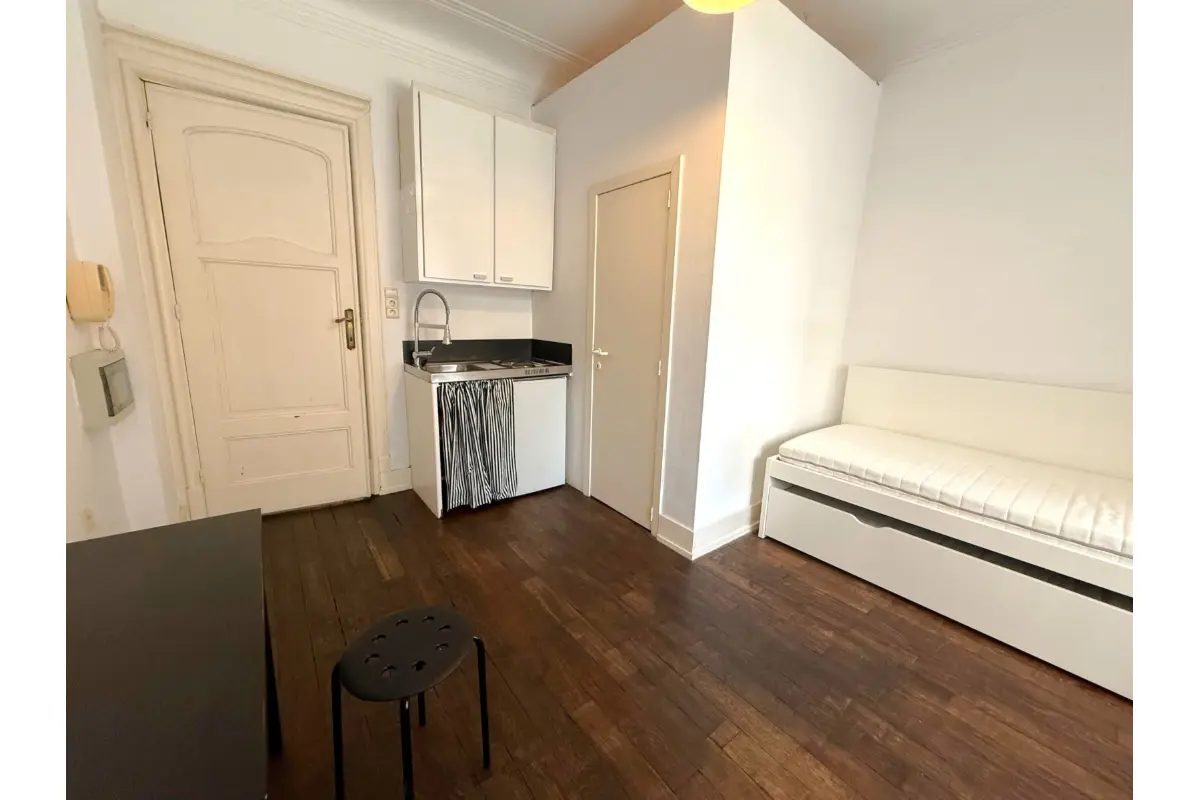 Studio te  in Sint-Gillis 1060 645.00€ 1 slaapkamers 22.00m² - Zoekertje 719964