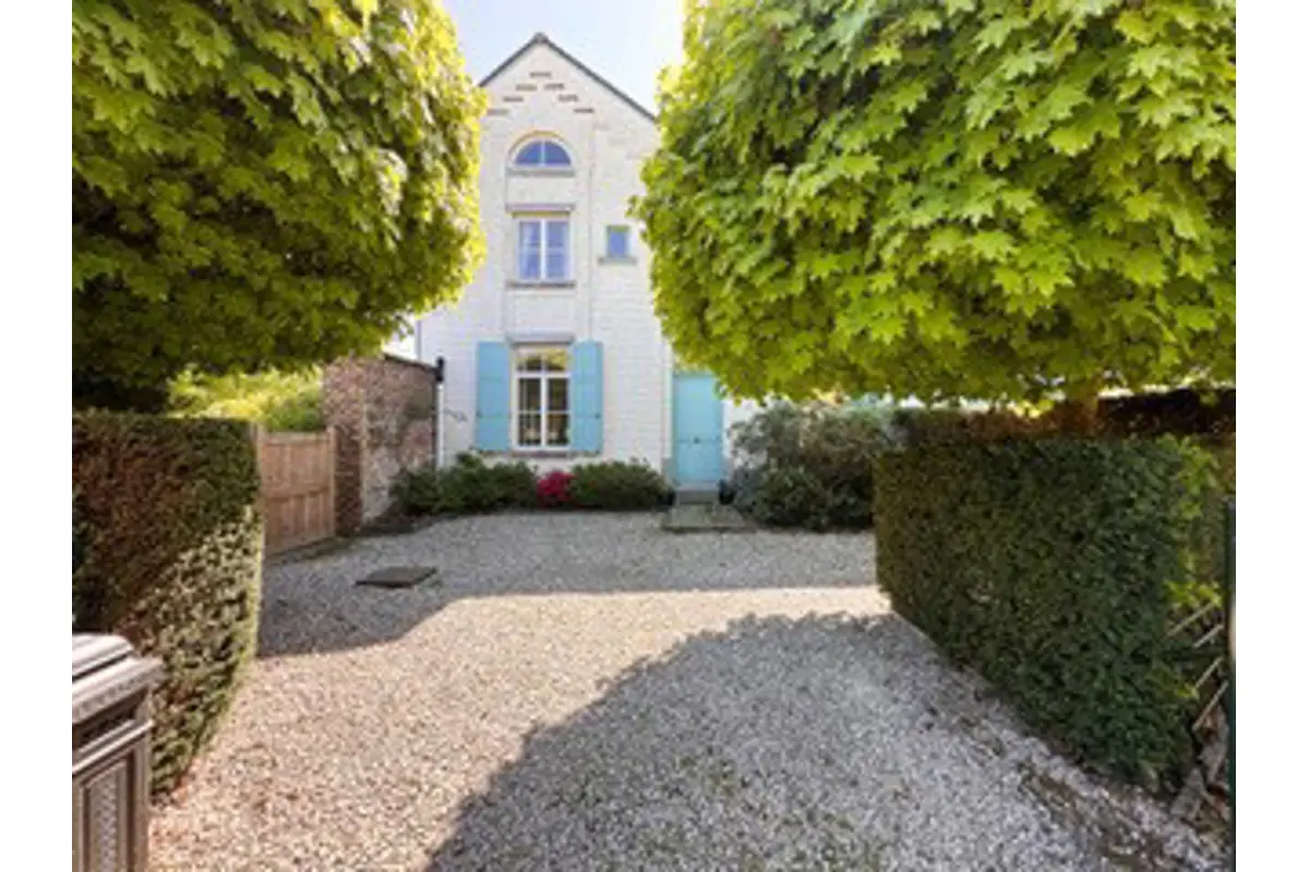 Maison à louer à Lasne 1380 1990.00€ 3 chambres 185.00m² - Annonce 719752