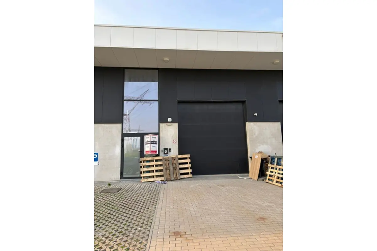 Handelszaak te  huur in Grimbergen 1850 1800.00€  slaapkamers 240.00m² - Zoekertje 720598