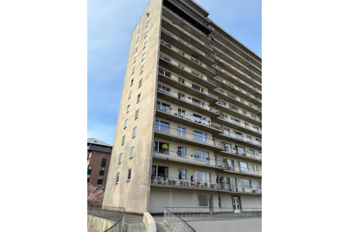 Appartement te  koop in Nijvel 1400 170000.00€ 2 slaapkamers m² - Zoekertje 720635
