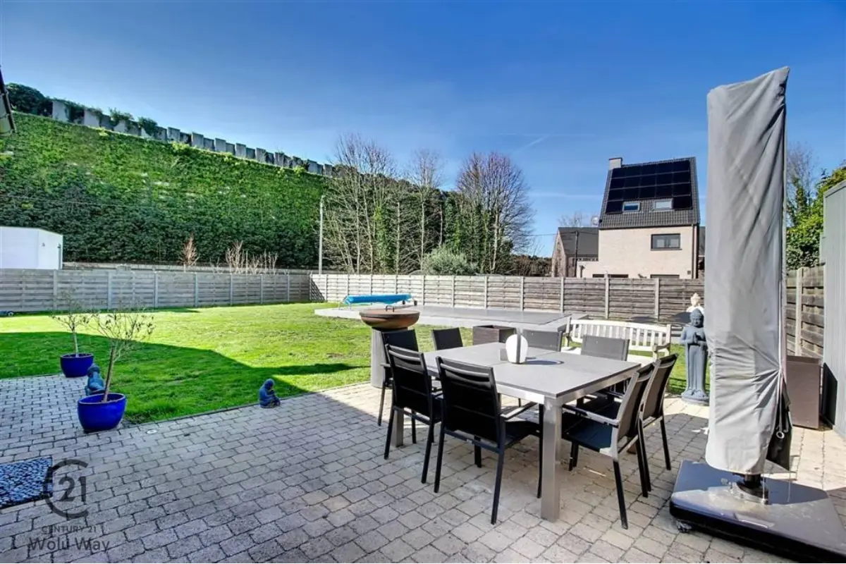 Huis te  koop in Steenokkerzeel 1820 710000.00€ 4 slaapkamers 228.00m² - Zoekertje 720491