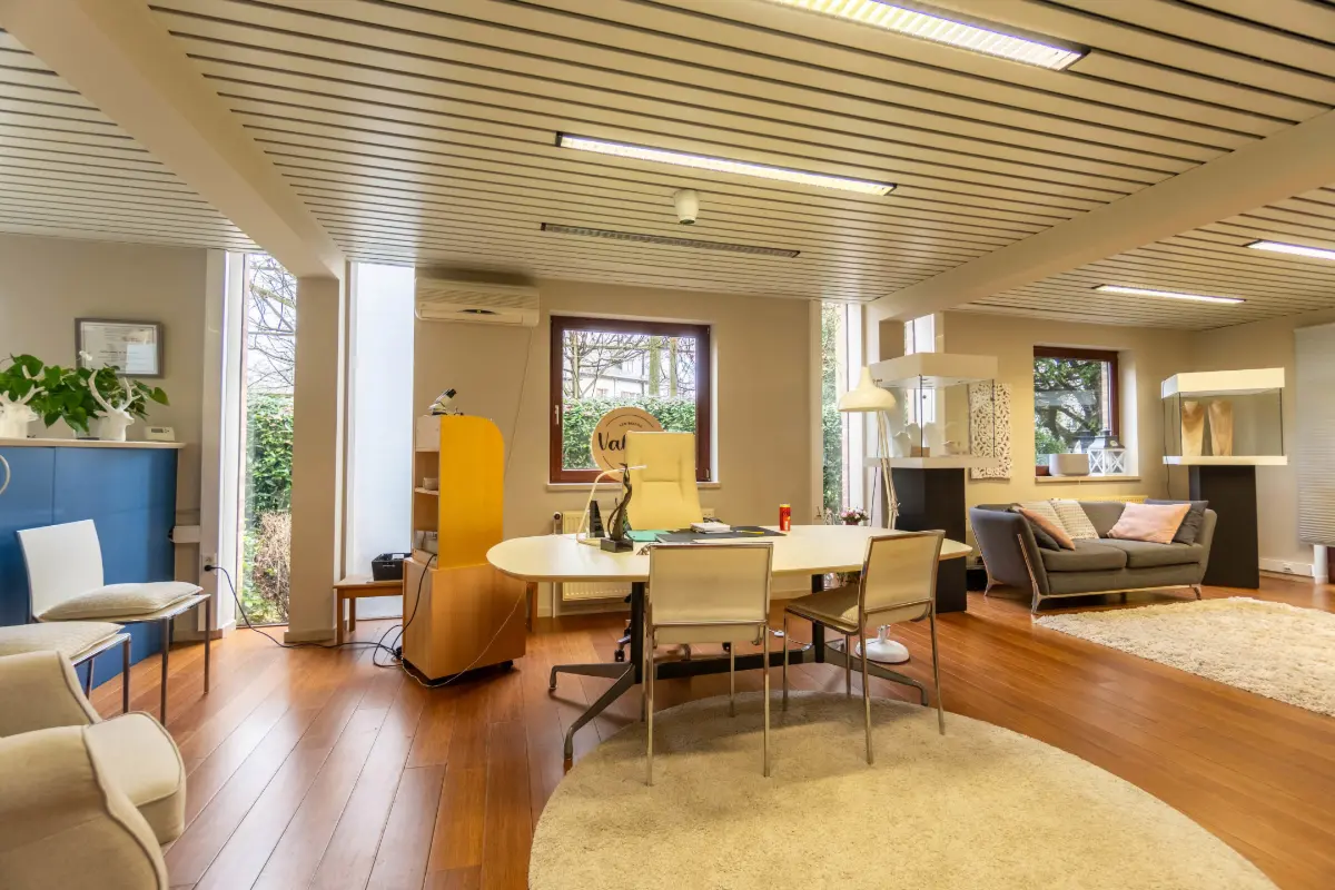 Commerce à louer à Rixensart 1330 1500.00€  chambres 150.00m² - Annonce 722510