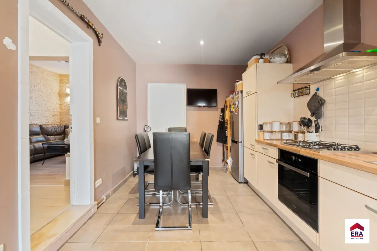 Huis te  koop in Ruisbroek 1601 395000.00€ 4 slaapkamers 115.00m² - Zoekertje 722744