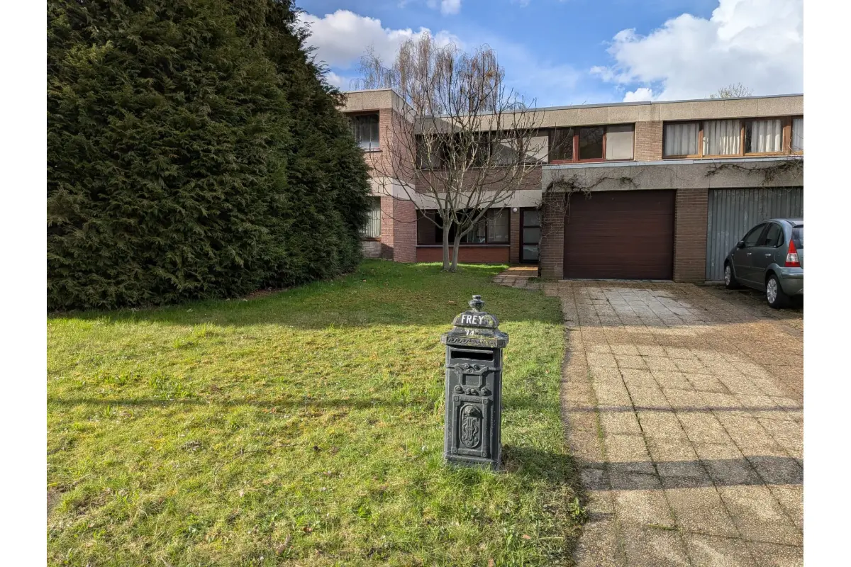 Huis te  koop in Strombeek-Bever 1853 429000.00€ 4 slaapkamers 136.00m² - Zoekertje 722800