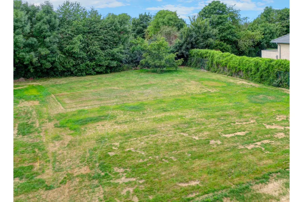 Grond te  koop in Overijse 3090 330000.00€  slaapkamers m² - Zoekertje 723466