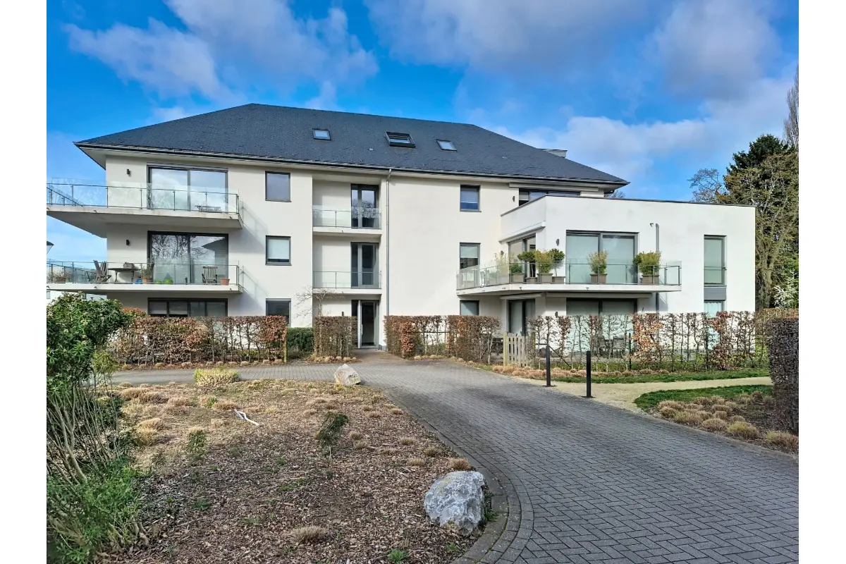 Appartement te  koop in Waterloo 1410 325000.00€ 1 slaapkamers 50.00m² - Zoekertje 724448
