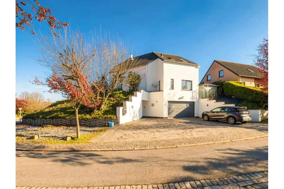 Huis te  in Waver 1300 735000.00€ 3 slaapkamers 240.00m² - Zoekertje 726953