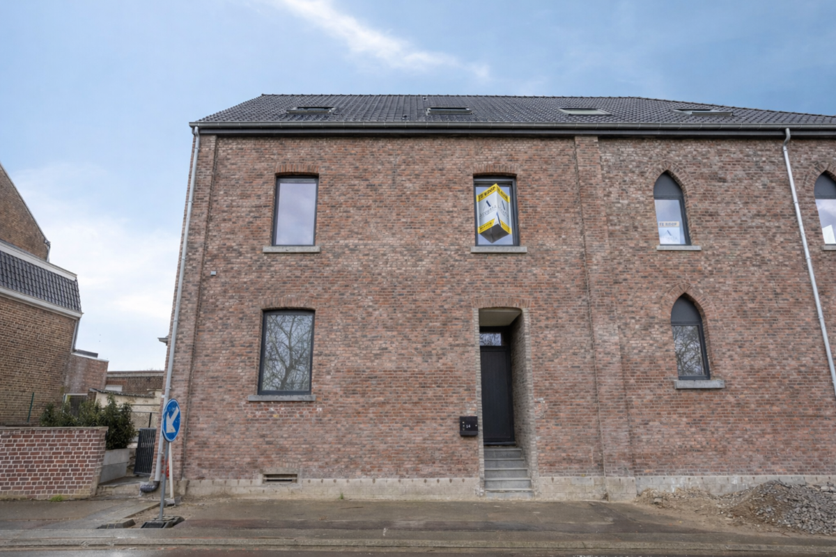Huis te  koop in Herfelingen 1540 519000.00€ 5 slaapkamers 180.00m² - Zoekertje 727270