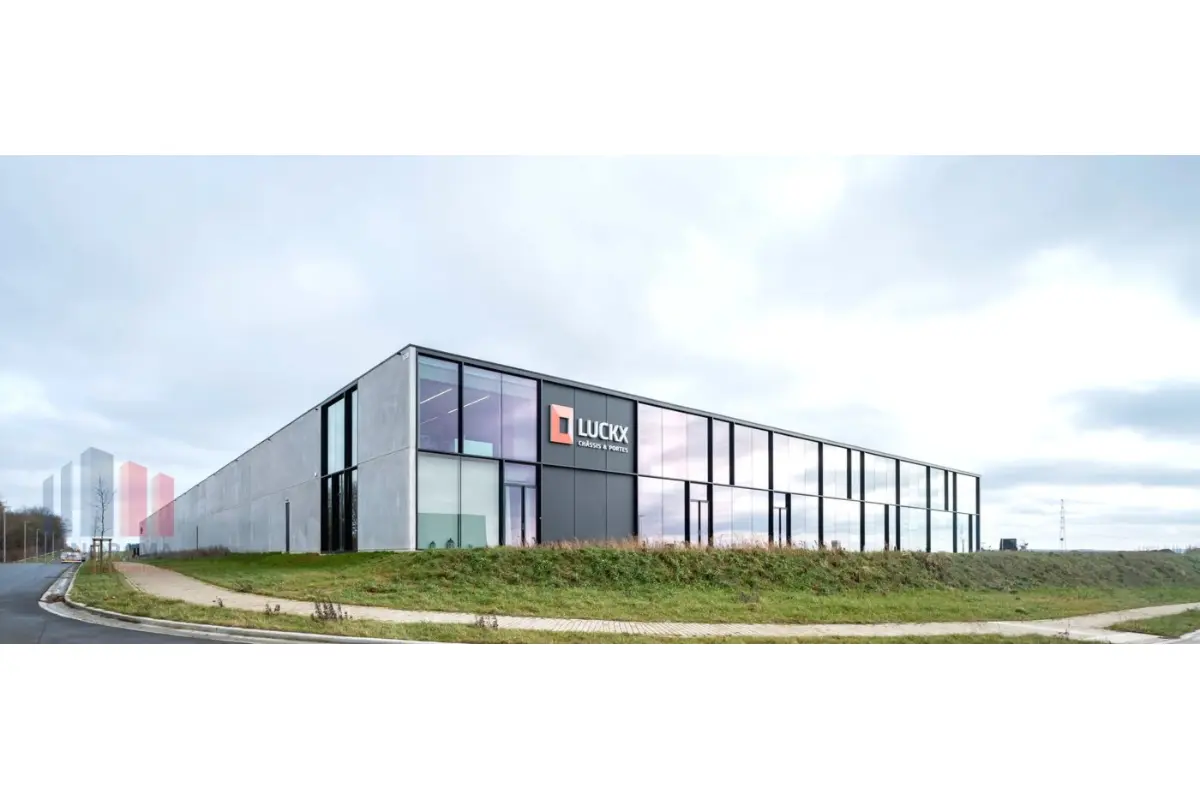 Commerce à louer à Clabecq 1480 54381.00€  chambres 10365.00m² - Annonce 728699