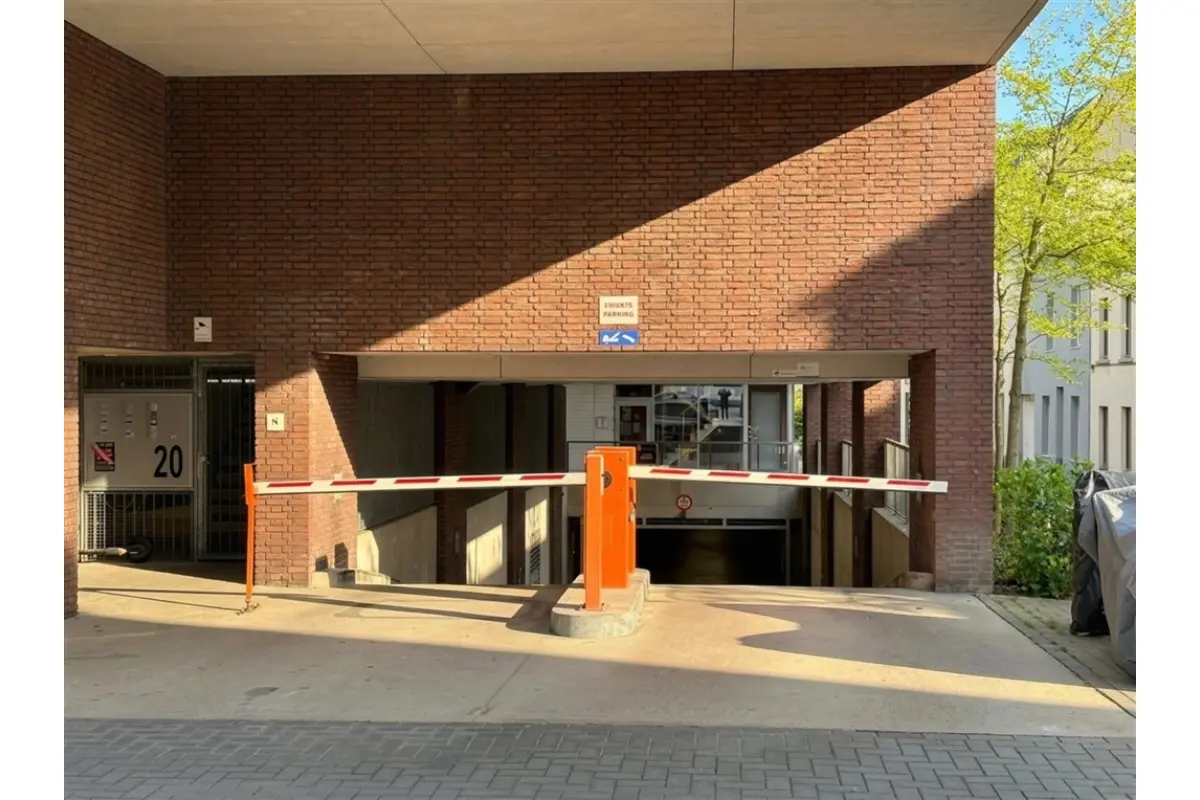 Parking / garage à louer à Louvain 3000 115.00€  chambres m² - Annonce 728141