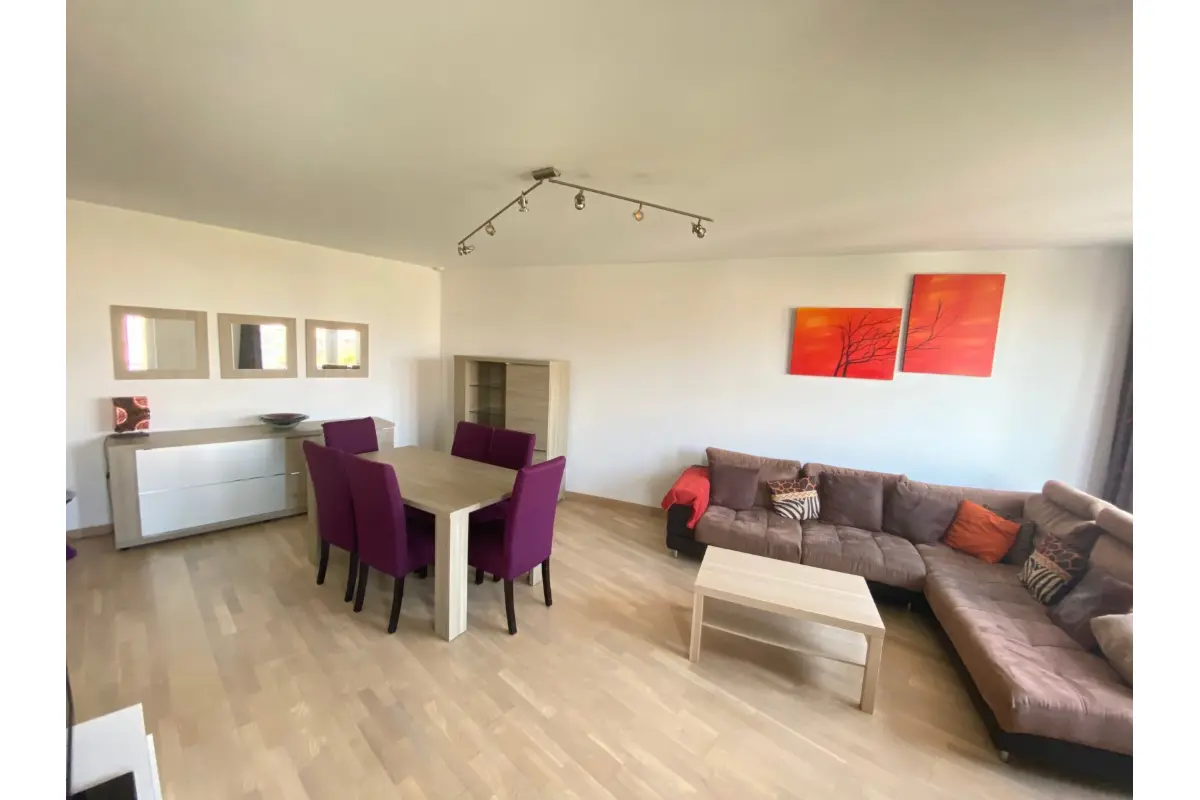 Appartement te  in Koekelberg 1081 205000.00€ 1 slaapkamers 60.00m² - Zoekertje 728479