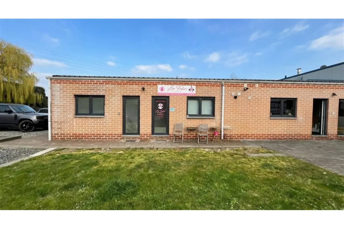 Handelszaak te  huur in Itter 1460 475.00€  slaapkamers 61.00m² - Zoekertje 728516