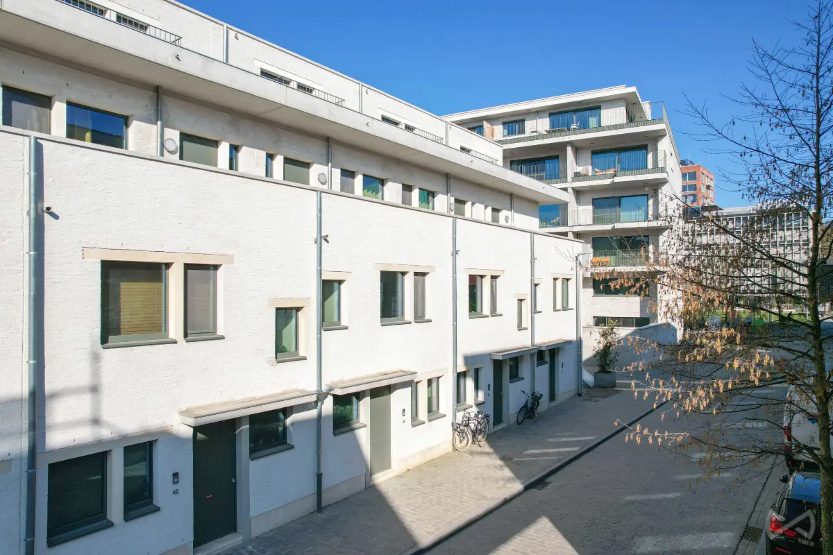 Huis te  huur in Leuven 3000 1900.00€ 3 slaapkamers 140.00m² - Zoekertje 730445