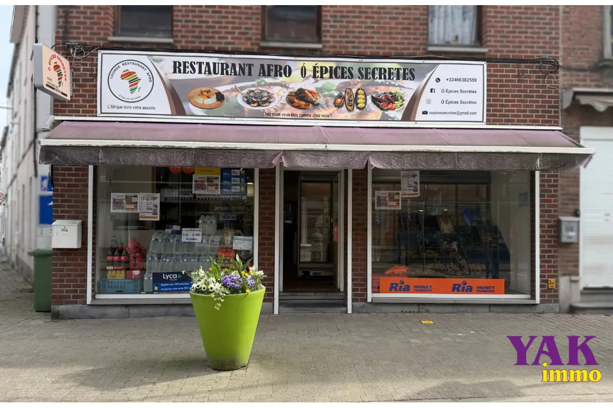 Handelszaak te  in 's-Gravenbrakel 7090 2400.00€  slaapkamers 350.00m² - Zoekertje 730777