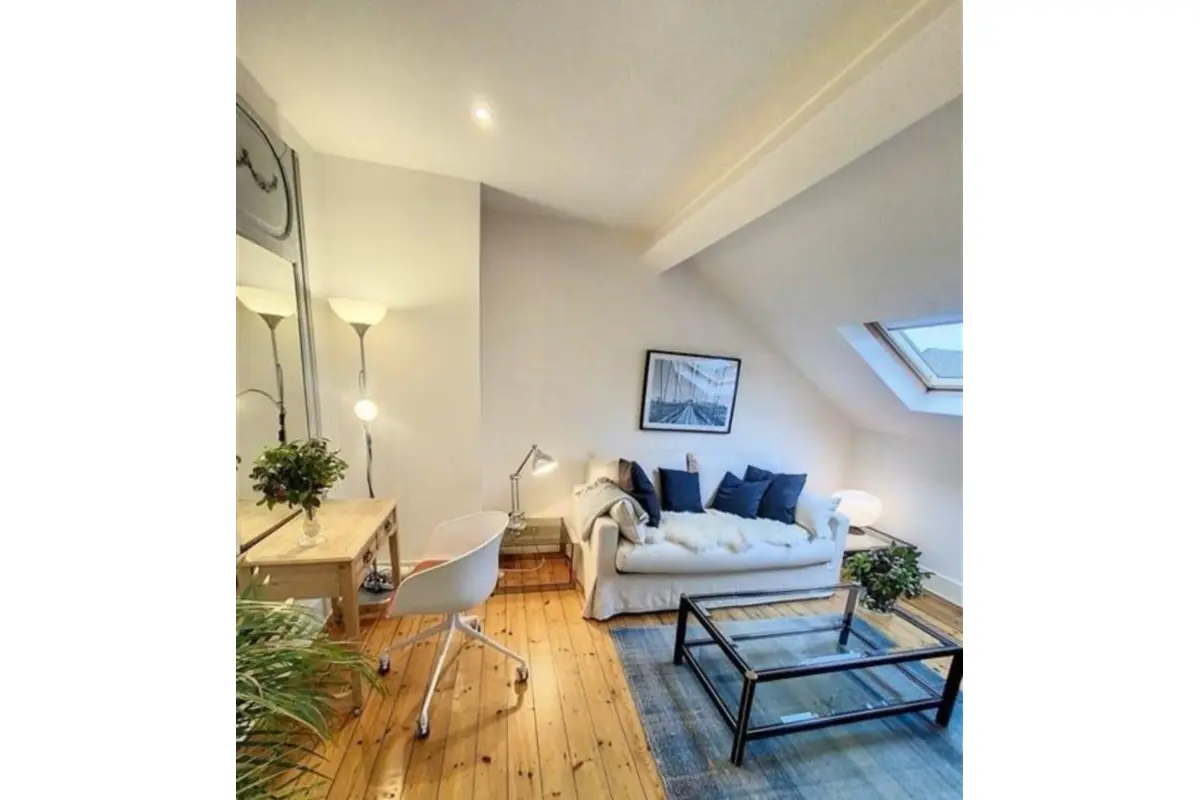 Appartement te  in Etterbeek 1040 1350.00€ 1 slaapkamers 48.00m² - Zoekertje 731269