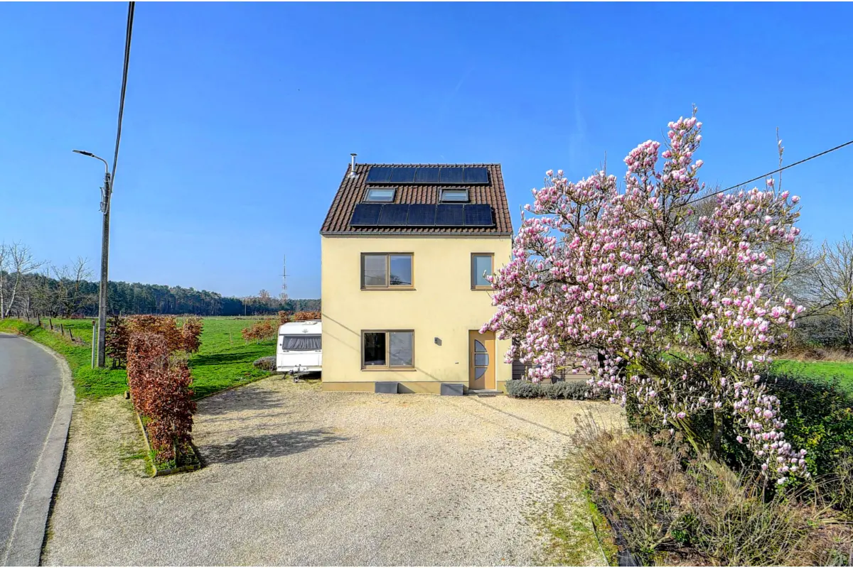 Huis te  koop in Huldenberg 3040 640000.00€ 3 slaapkamers 201.00m² - Zoekertje 731349