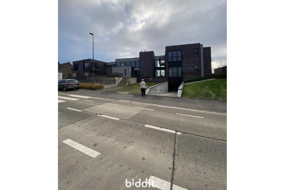 Parking / garage à vendre à Pepingen 1670 10000.00€  chambres m² - Annonce 731834