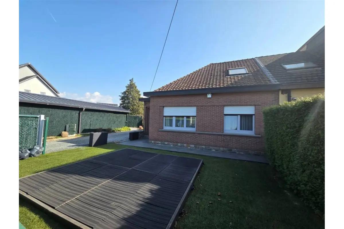 Huis te  koop in Itterbeek 1701 429000.00€ 2 slaapkamers 121.00m² - Zoekertje 732063