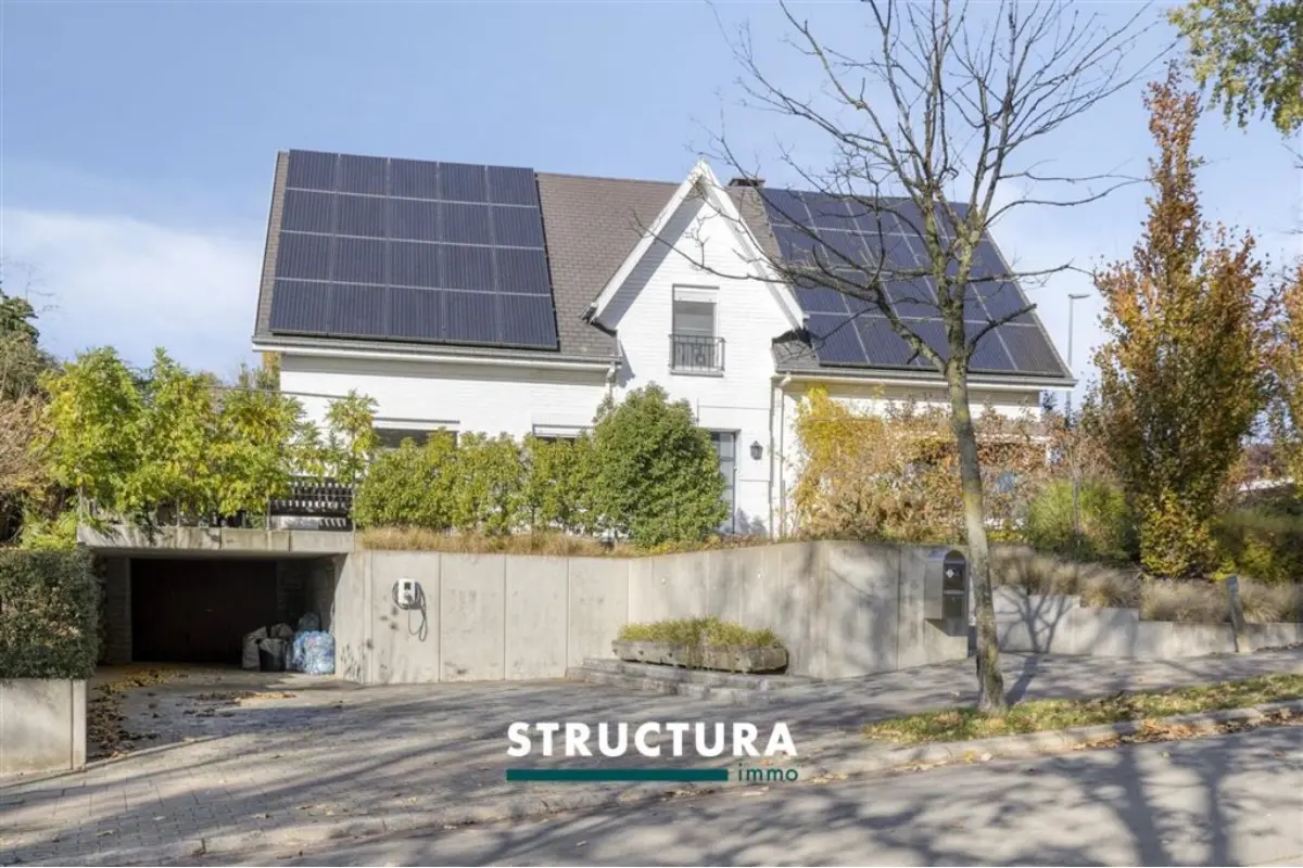 Huis te  koop in Asse 1730 575000.00€ 4 slaapkamers 200.00m² - Zoekertje 731971