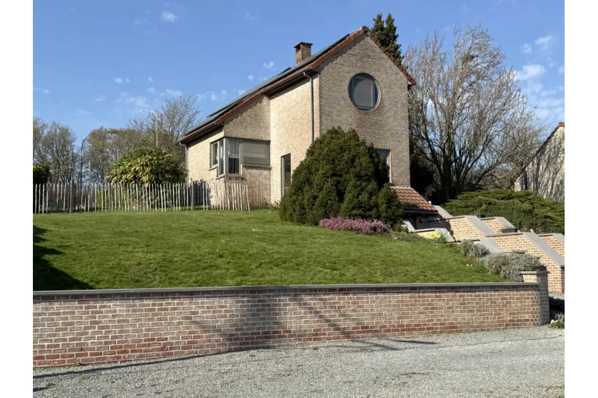 Villa à vendre à Quenast 1430 435000.00€ 3 chambres 150.00m² - Annonce 732485