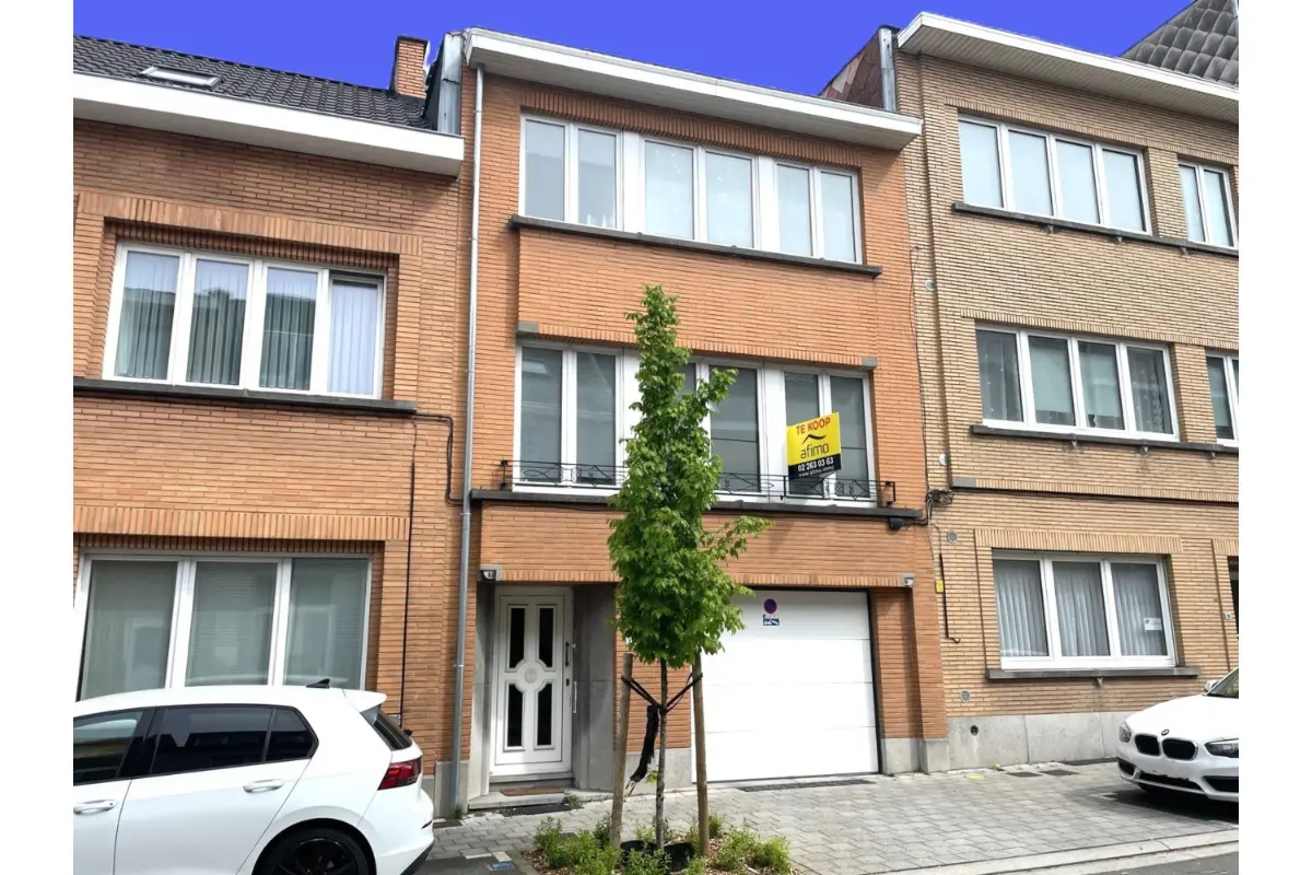Huis te  koop in Strombeek-Bever 1853 390000.00€ 2 slaapkamers 120.00m² - Zoekertje 733873