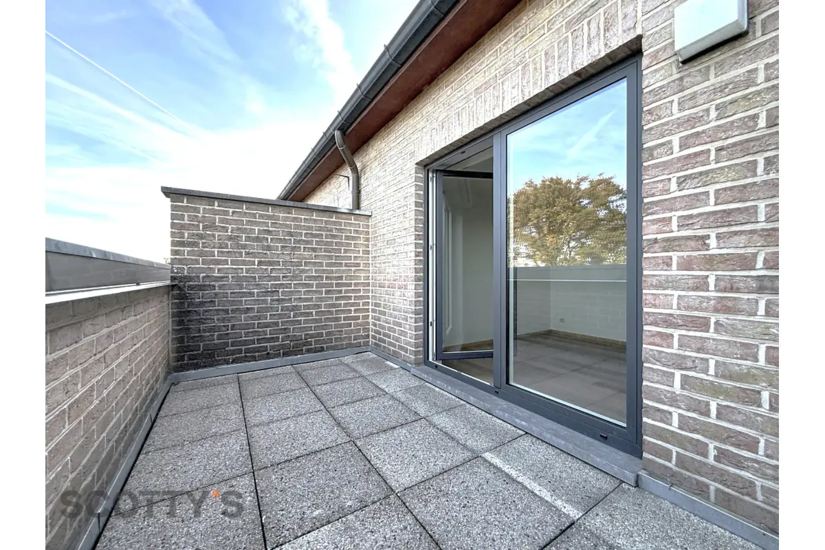 Appartement te  koop in Sint-Genesius-Rode 1640 370000.00€ 2 slaapkamers 108.00m² - Zoekertje 735397