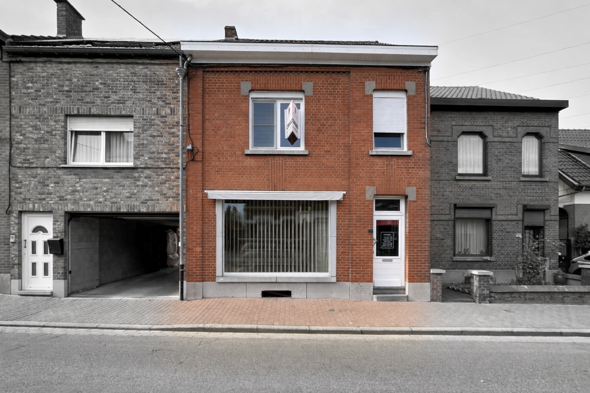 Huis te  in Manage 7170 298000.00€ 4 slaapkamers 180.00m² - Zoekertje 735018