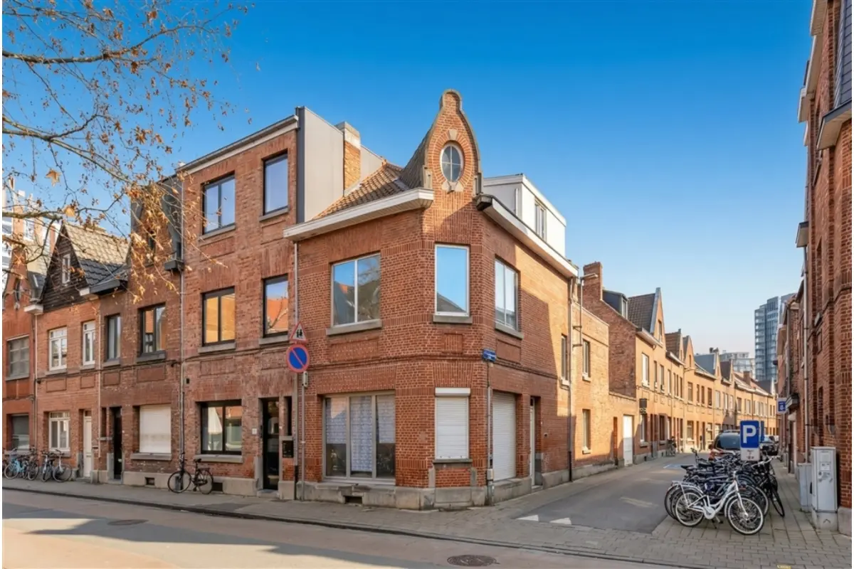 Huis te  koop in Leuven 3000 425000.00€ 4 slaapkamers 167.00m² - Zoekertje 737887