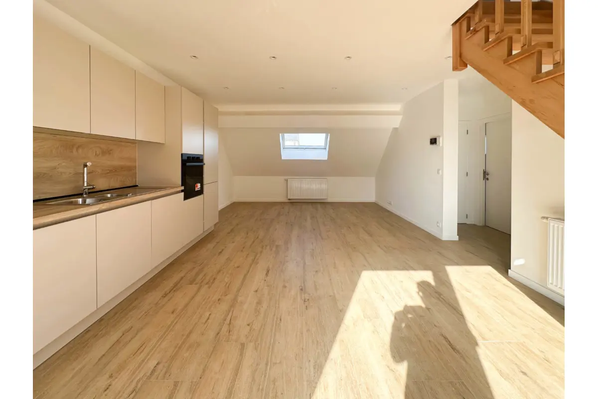 Duplex te  in Nijvel 1400 1300.00€ 3 slaapkamers 115.00m² - Zoekertje 737783