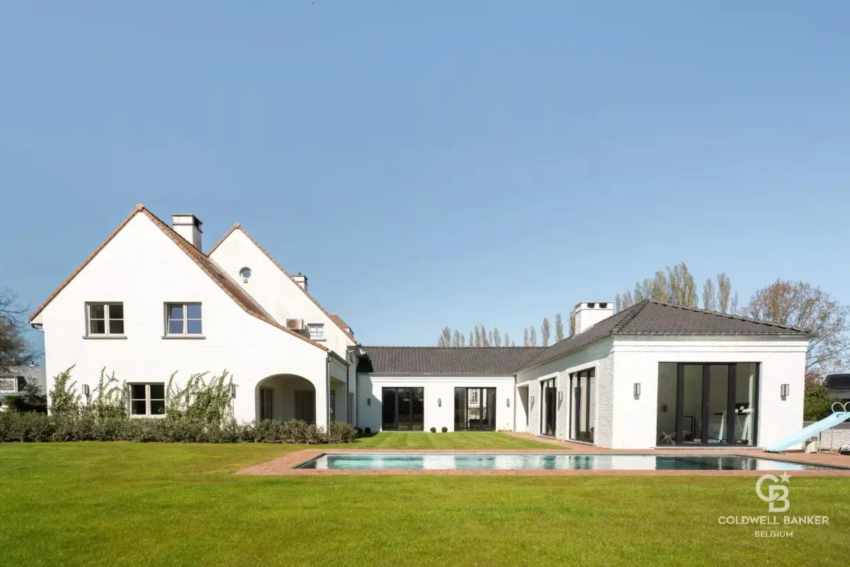 Huis te  koop in Hal 1500 2400000.00€ 5 slaapkamers 550.00m² - Zoekertje 738177