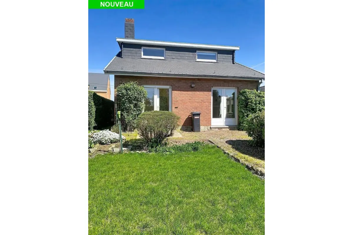 Huis te  in Sombreffe 5140 349000.00€ 5 slaapkamers 127.00m² - Zoekertje 738897