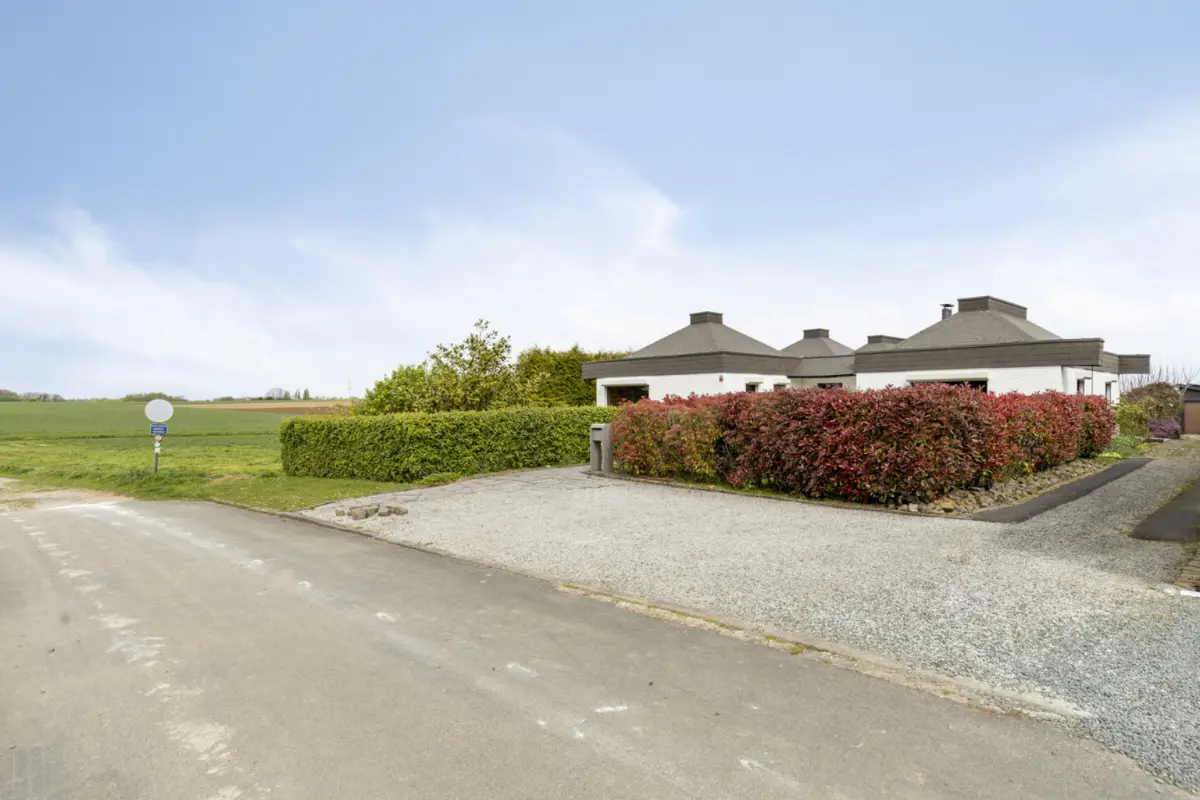 Huis te  koop in Relegem 1731 689000.00€ 4 slaapkamers 160.00m² - Zoekertje 739727