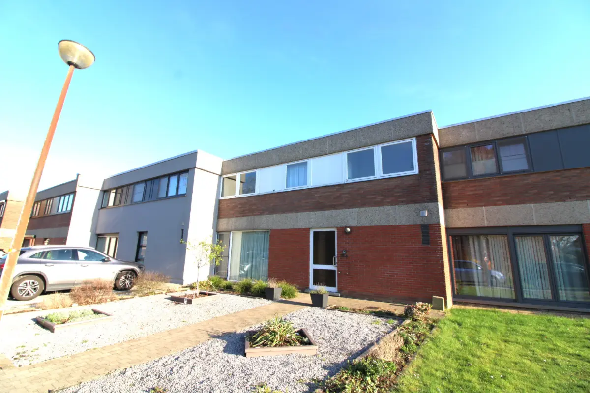 Huis te  koop in Opwijk 1745 275000.00€ 4 slaapkamers 133.00m² - Zoekertje 739268