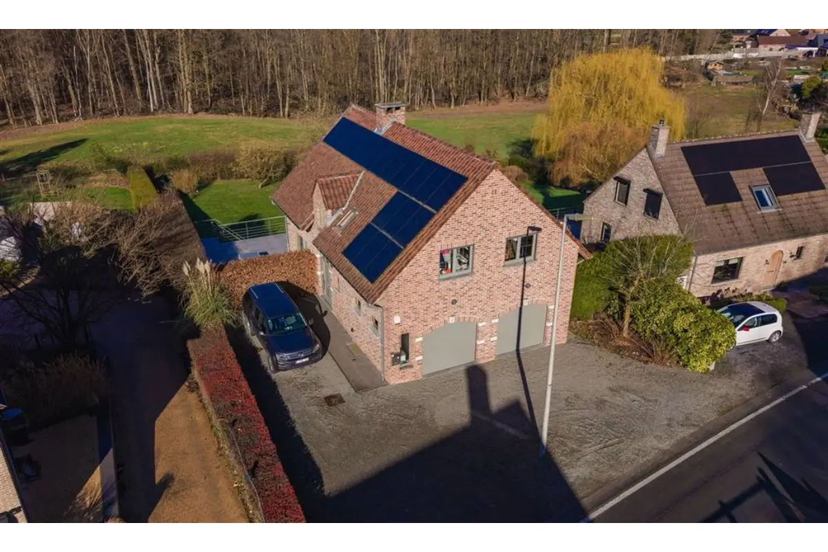 Huis te  koop in Itter 1460 650000.00€ 5 slaapkamers 255.00m² - Zoekertje 739873