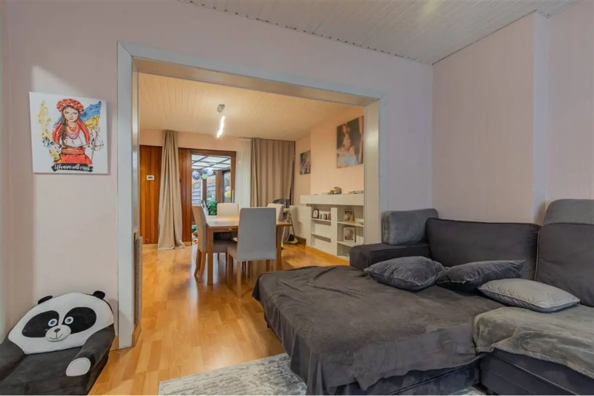 Huis te  koop in Kapelle-op-den-Bos 1880 270000.00€ 3 slaapkamers 181.00m² - Zoekertje 740373