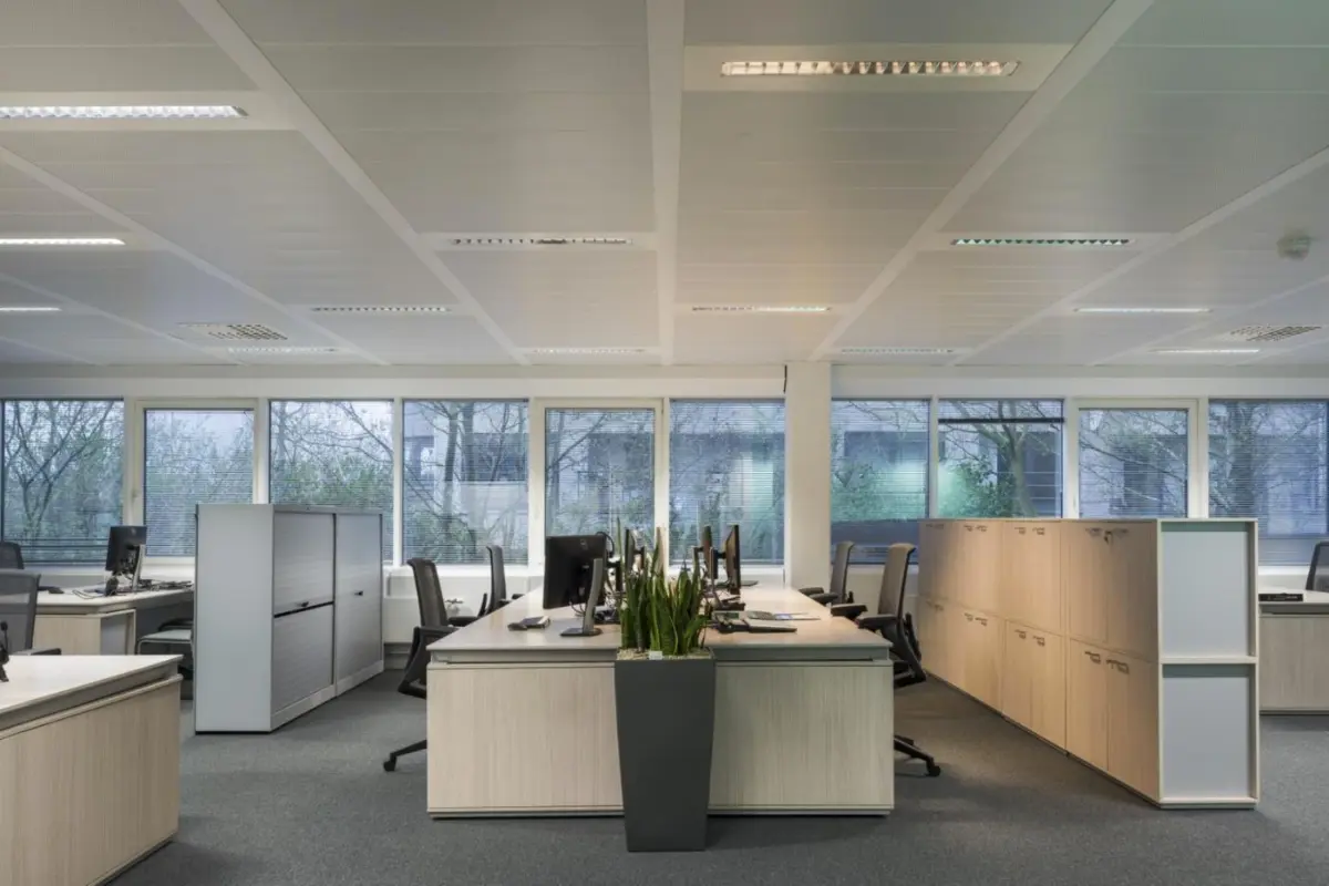 Handelszaak te  huur in Strombeek-Bever 1853 11375.00€  slaapkamers 1050.00m² - Zoekertje 740841